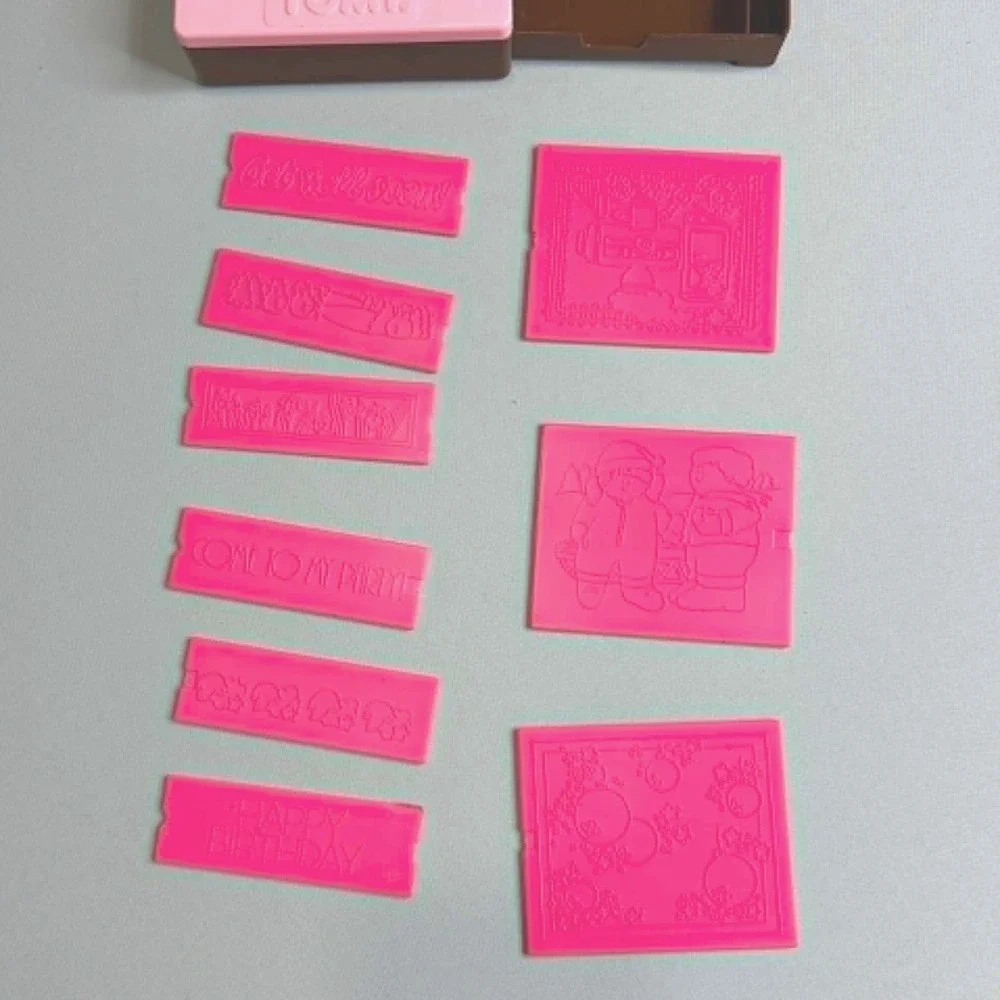Vintage Tomy Great Greetings Rubbing Plate Art Set Pink 9 Reversible Plates